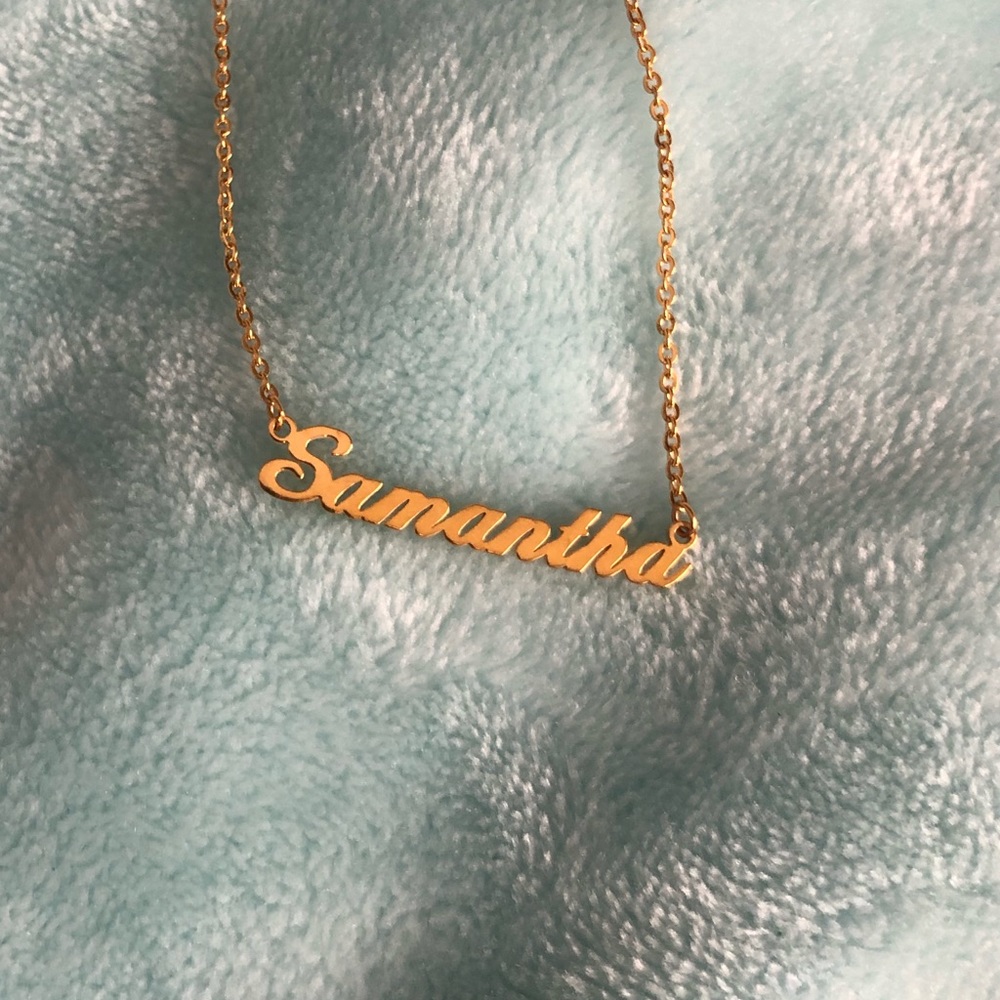 Samantha Name Necklace